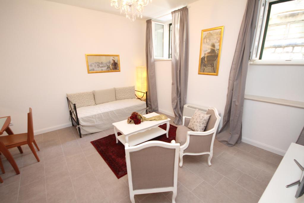 Dolce Vita Apartment Ragusa Esterno foto