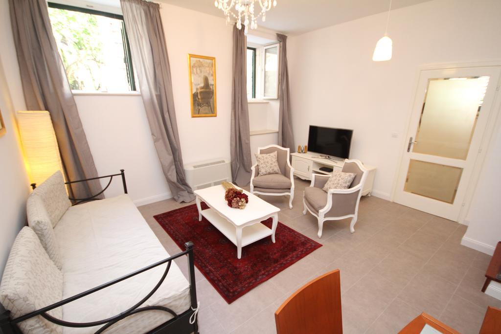 Dolce Vita Apartment Ragusa Esterno foto